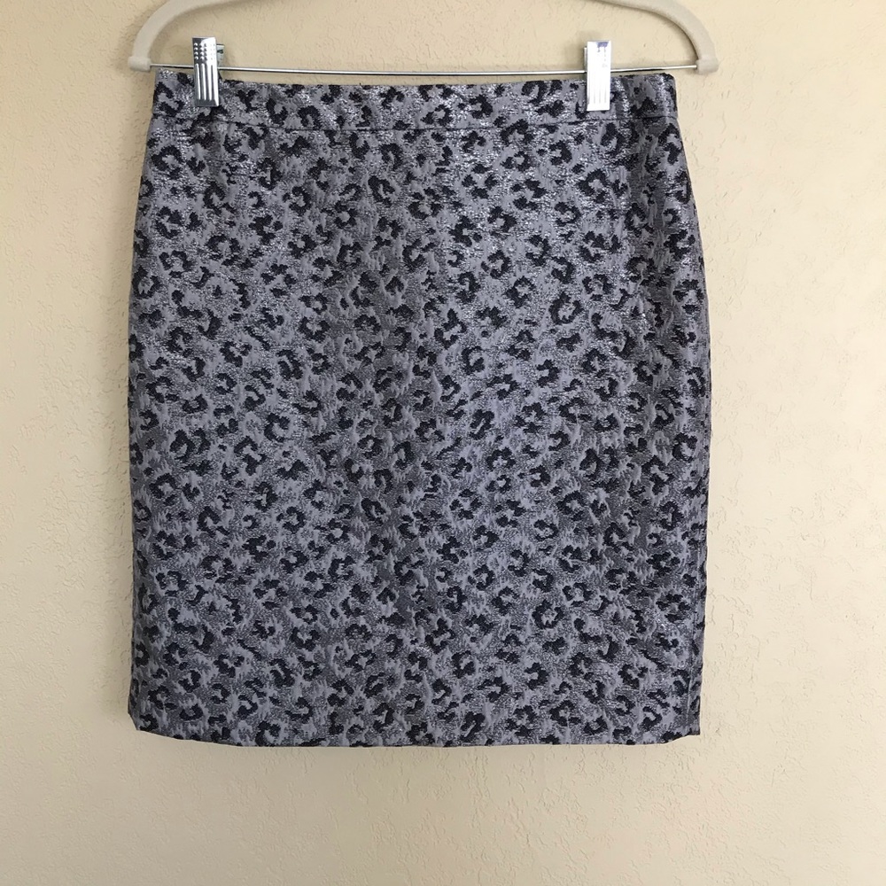 LOFT Pencil Skirt Leopard Print Metallic Size 6